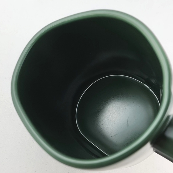 ⭐️2/ $50⭐️  Rae Dunn Green Coffee Mug UNDER THE MISTLETOE Gold Letters - Picture 8 of 11